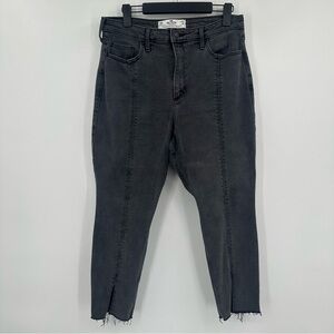Hollister | Curvy High-Rise Crop Super Skinny Soft Stretch Distressed 15s (14)
